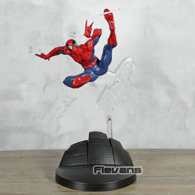 Figura Spider-man Columpiandose PT Spider-man Marvel (copia)