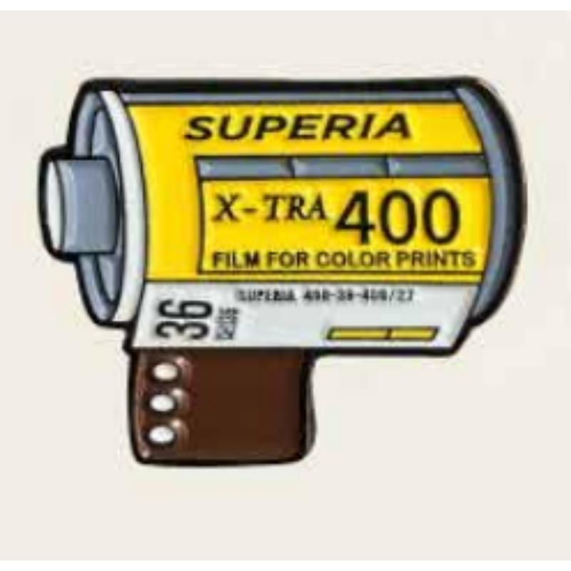 Pin Metalico a Color SUPERIA 400 TooGeek Iconos