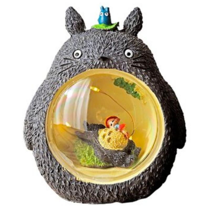 Lampara Totoro PT Studios Ghibli Anime Durmiendo con niña